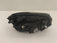 Laden Sie das Bild in den Galerie-Viewer, Frontscheinwerfer Mercedes-Benz W176 A1768201161 Bi-Xenon Links Headlight SCH1196712666da
