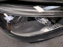 Laden Sie das Bild in den Galerie-Viewer, Frontscheinwerfer Mercedes-Benz W206 A2069068003 LED Rechts Headlight SCH4838289474ow