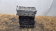 Laden Sie das Bild in den Galerie-Viewer, Motor Audi VW A3 Golf III VII Passat B8 CXX 1.6 TDI Diesel Engine Unkomplett