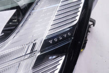 Load image into Gallery viewer, Frontscheinwerfer Volvo V60 II 32347004 Links Scheinwerfer Headlight SCH1959487869eb
