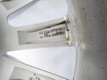 Load image into Gallery viewer, 1x Alufelge 18 Zoll 8.0" 5x120 43ET Glanz Silber 6787578 BMW F26 X3 F25 FEL4369524362kv