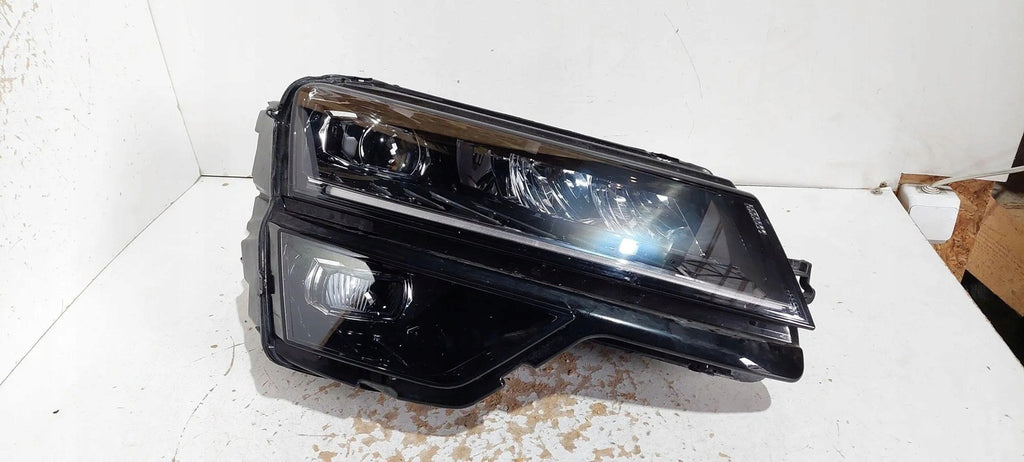 Frontscheinwerfer Skoda Karoq 57B941016D Rechts Scheinwerfer Headlight SCH2468107081qc