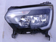 Laden Sie das Bild in den Galerie-Viewer, Frontscheinwerfer Renault Master III 260607867R Links Scheinwerfer Headlight SCH7504799109sy