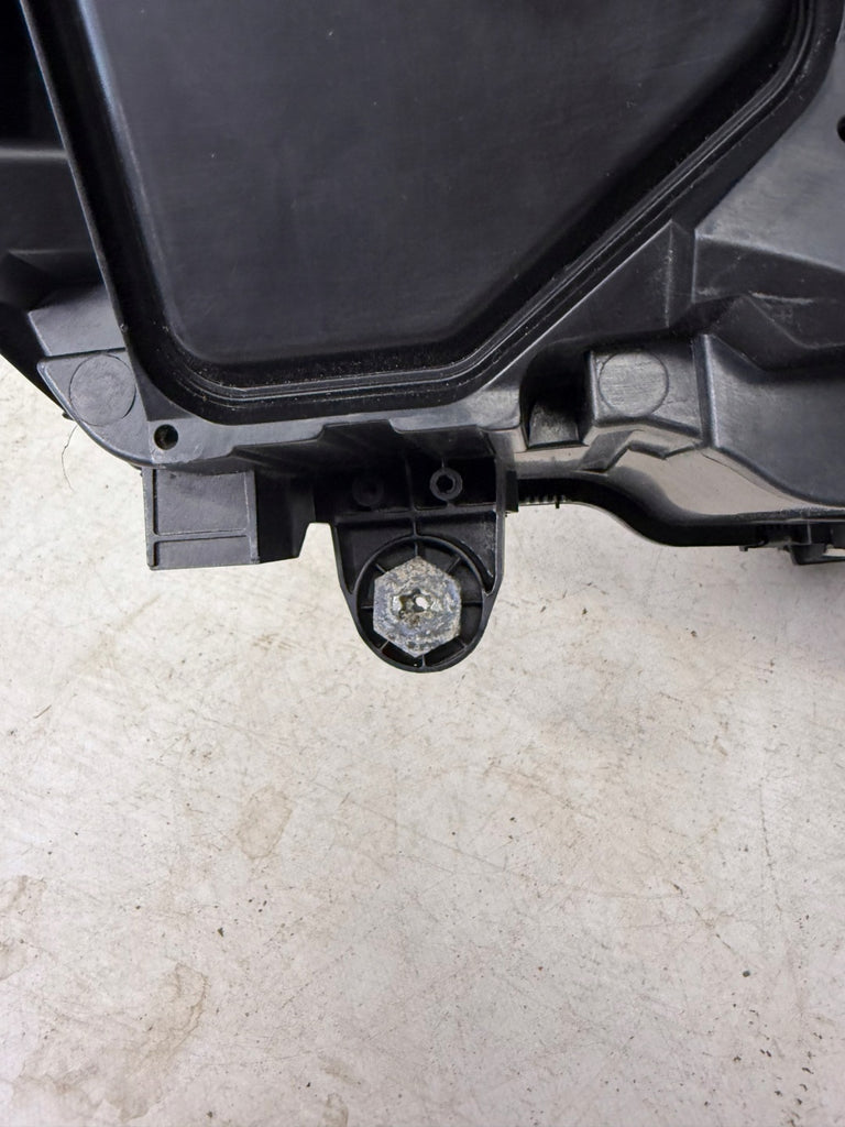 Frontscheinwerfer Mercedes-Benz W205 A2058200561 Links Scheinwerfer Headlight SCH3366302391ag