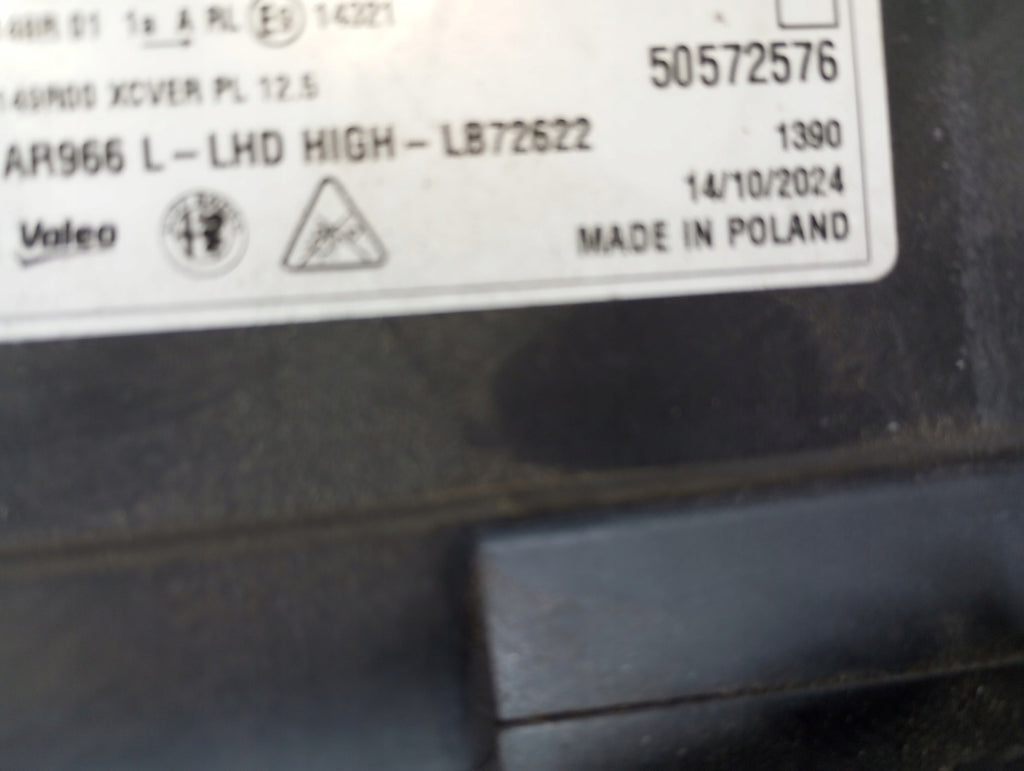 Frontscheinwerfer Alfa Romeo 50572572 50572576 Full LED Rechts oder Links SCH9957491202ue