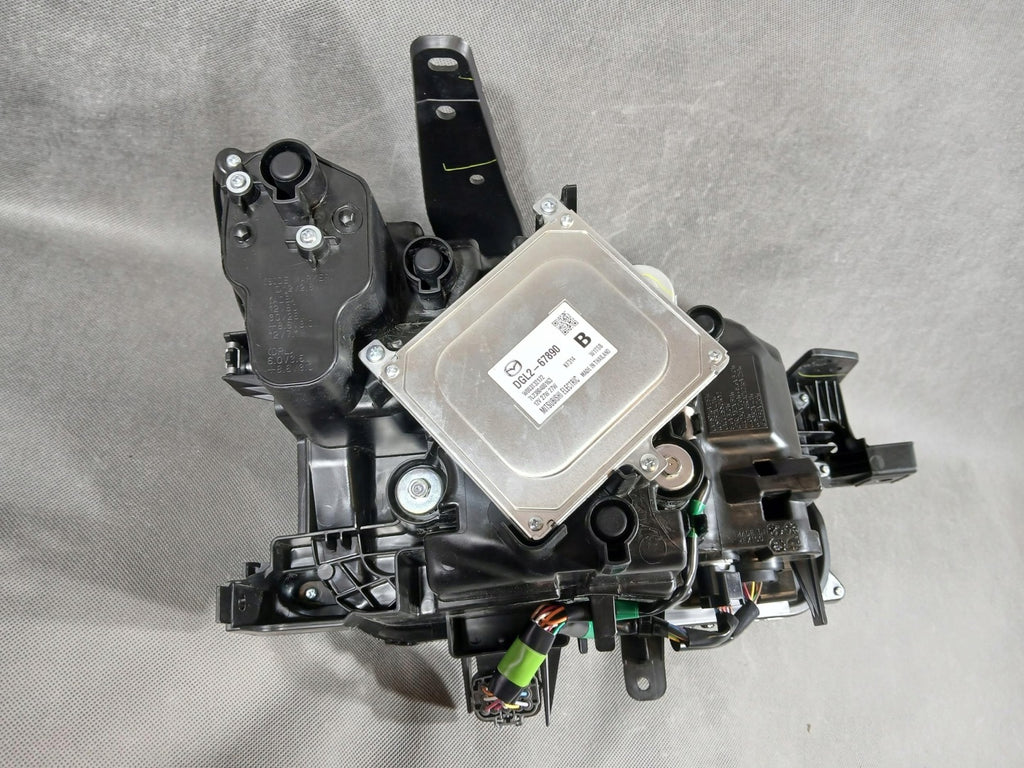 Frontscheinwerfer Mazda Cx30 DGJ1-51040 LED Links Scheinwerfer Headlight SCH6301324369ae