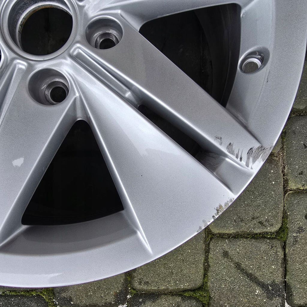 1x Alufelge 16 Zoll 7.0" 5x112 48ET Glanz Silber 5H0601025 VW Golf Viii FEL8095747025qf