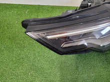 Laden Sie das Bild in den Galerie-Viewer, Frontscheinwerfer Audi A6 C8 4K0941039 Full LED Links Scheinwerfer Headlight