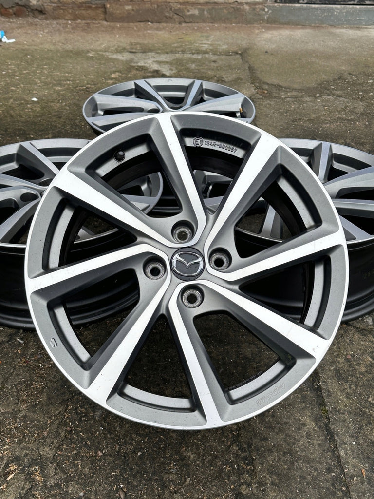 4x Alufelge 17 Zoll 7.0" 4x100 45ET Glanz Grau NA1PV3810 Mazda Mx5 Mx-5 Nd I FEL3042299742vb