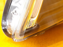 Laden Sie das Bild in den Galerie-Viewer, Frontscheinwerfer Mercedes-Benz W447 A4479063201 LED Links Headlight