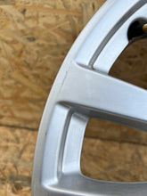 Laden Sie das Bild in den Galerie-Viewer, 1x Alufelge 17 Zoll 6.0" 5x112 48ET 8V0601025DH Audi A3 Rim Wheel
