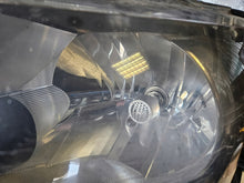 Load image into Gallery viewer, Frontscheinwerfer VW T5 7E1941015H Links Scheinwerfer Headlight