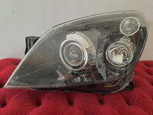 Laden Sie das Bild in den Galerie-Viewer, Frontscheinwerfer Opel Astra H Links Scheinwerfer Headlight SCH8789353536zq