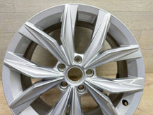Laden Sie das Bild in den Galerie-Viewer, 1x Alufelge 18 Zoll 5NA601025B VW Tiguan Rim Wheel FEL3005494825wn