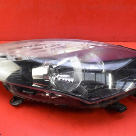 Frontscheinwerfer Renault Megane III Scenic 89902925 Rechts Headlight SCH5907282199rf