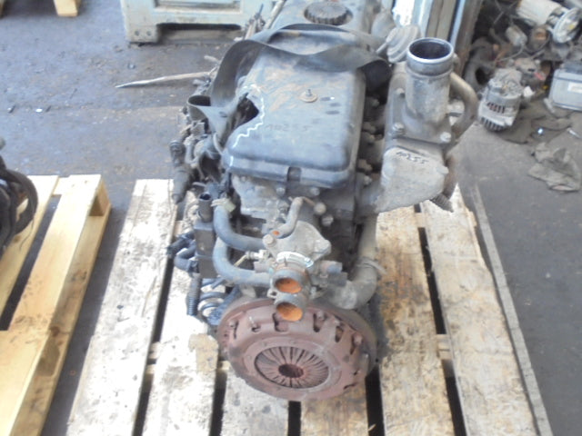 Motor Renault Master II S8UW772 2.5 80PS 59kW 1997 Diesel Engine Unkomplett MOT2603888478fi