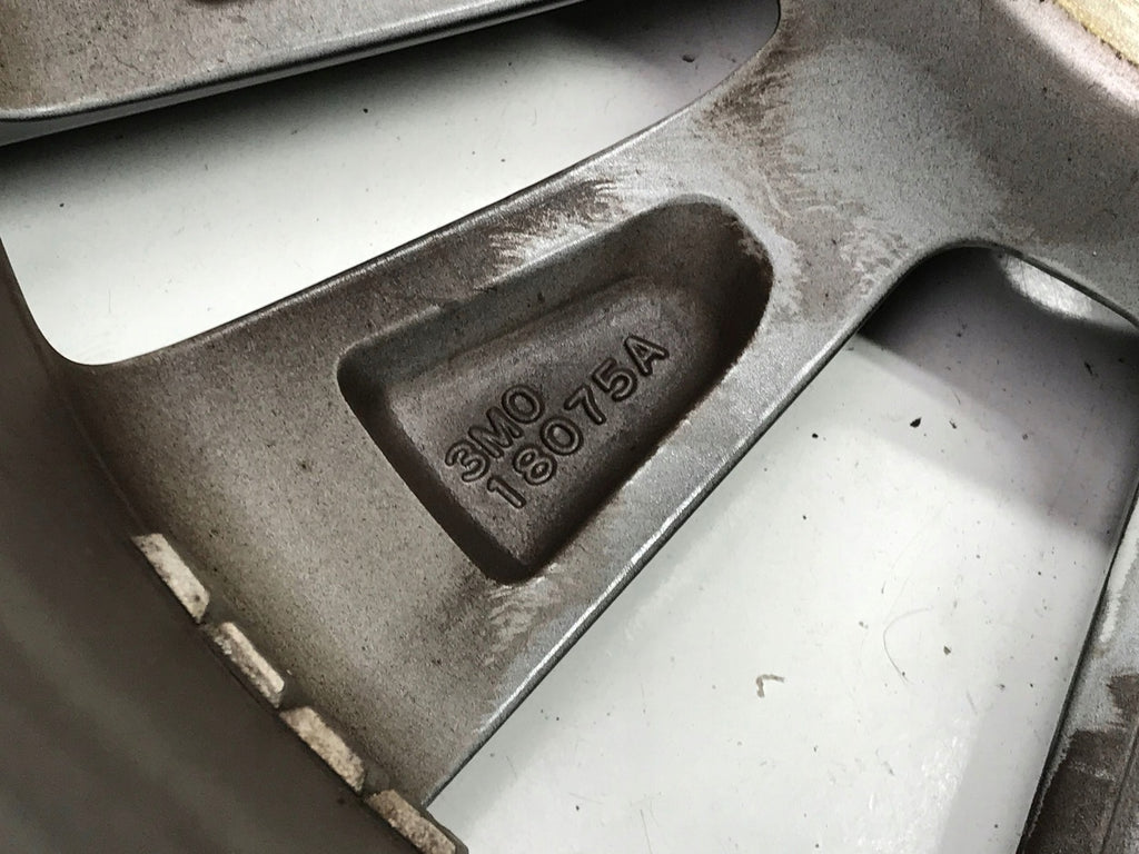 1x Alufelge 18 Zoll 7.5" 5x114.3 55ET 3M018075A Honda Hr-V Rim Wheel