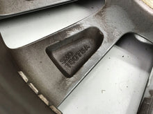 Load image into Gallery viewer, 1x Alufelge 18 Zoll 7.5&quot; 5x114.3 55ET 3M018075A Honda Hr-V Rim Wheel