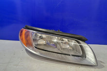 Laden Sie das Bild in den Galerie-Viewer, Frontscheinwerfer Volvo Xc70 II 31353325 Rechts Scheinwerfer Headlight