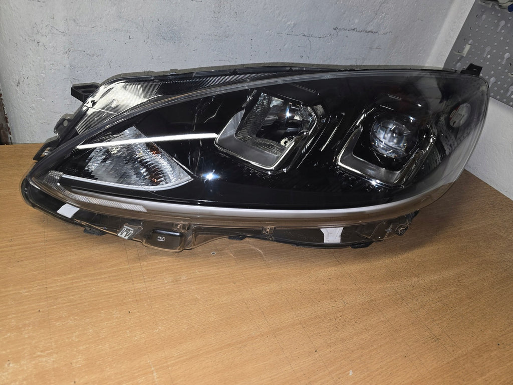 Frontscheinwerfer Ford Kuga LV4B-13E015-CA Ein Stück (Rechts oder Links) SCH8694465658hx