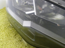 Load image into Gallery viewer, Frontscheinwerfer VW Golf Sportsvan 517941006D Rechts Scheinwerfer Headlight SCH5351303781uf