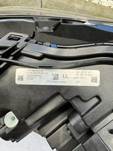 Load image into Gallery viewer, Frontscheinwerfer BMW 2 G42 5A3DC85 Full LED Links Scheinwerfer Headlight SCH1207665494rj