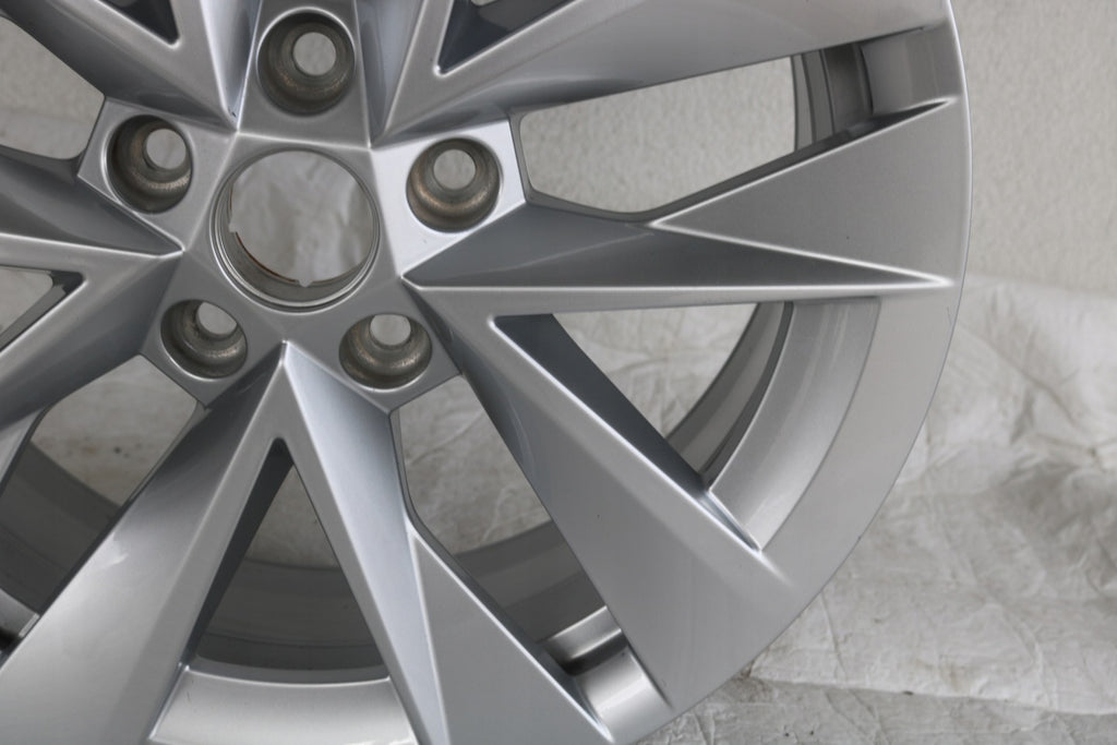 1x Alufelge 17 Zoll 7.0" 5x112 5E3601025E Skoda Octavia I Rim Wheel FEL9052510858pq