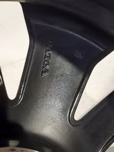 Load image into Gallery viewer, 1x Alufelge 19 Zoll 8.5" 5x108 32143628 Volvo Xc40 Rim Wheel FEL9829972336ax
