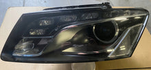 Load image into Gallery viewer, Frontscheinwerfer Audi Q5 8R0941029AF Xenon Links Scheinwerfer Headlight