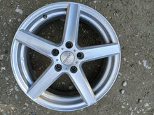 Laden Sie das Bild in den Galerie-Viewer, 4x Alufelge 17 Zoll 6.5" 5x112 38ET Glanz Silber Rim Wheel FEL8923608715ta