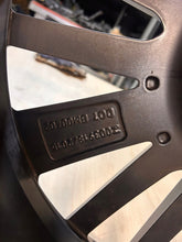Laden Sie das Bild in den Galerie-Viewer, 1x Alufelge 20 Zoll 8.0" 5x120 46ET Zum Streichen 6898042 BMW Rim Wheel FEL7486396805vo