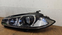 Load image into Gallery viewer, Frontscheinwerfer Jaguar Xf X250 CX2313W030DF Links Scheinwerfer Headlight SCH4093239374ik