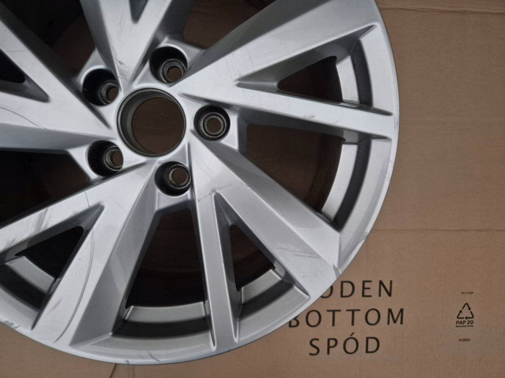1x Alufelge 17 Zoll 7.0" 5x112 45ET 81A601025C Audi Q2 Rim Wheel FEL7997405658zs