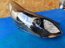 Load image into Gallery viewer, Frontscheinwerfer Kia Sportage F192102200 Xenon Rechts Scheinwerfer Headlight SCH5243297070dx