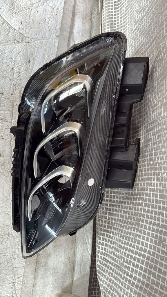 Frontscheinwerfer Hyundai Kona LED Rechts Scheinwerfer Headlight SCH7827612864tn
