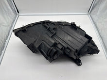 Laden Sie das Bild in den Galerie-Viewer, Frontscheinwerfer Mercedes-Benz Cla C117 A1178200361 Links Headlight SCH5978644525ok