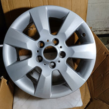 Load image into Gallery viewer, 1x Alufelge 16 Zoll 7.0&quot; 5x120 47ET Silber 6766734 BMW E46 Rim Wheel