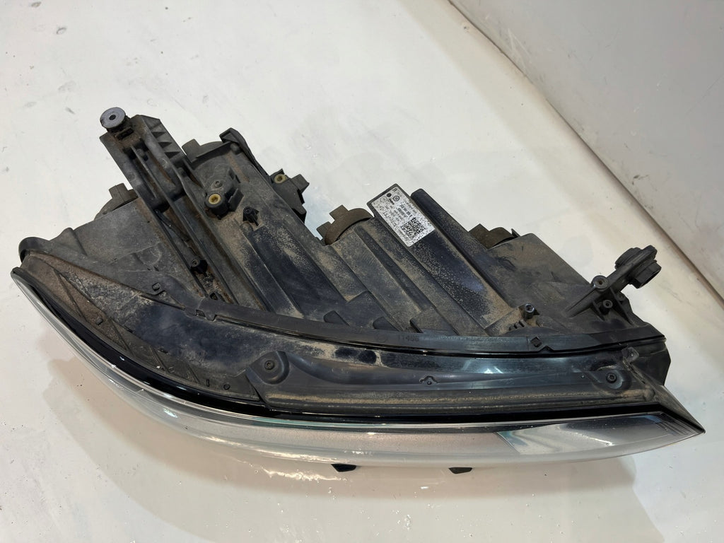 Frontscheinwerfer VW Passat B8 3G2941006B 888131761FG Rechts Headlight