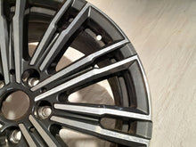 Laden Sie das Bild in den Galerie-Viewer, 1x Alufelge 18 Zoll 7.5&quot; 5x112 8089890 BMW G22 3 G20 Rim Wheel