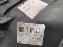 Laden Sie das Bild in den Galerie-Viewer, Frontscheinwerfer Mercedes-Benz W221 A2218206439 Rechts Scheinwerfer Headlight SCH9068040130rc