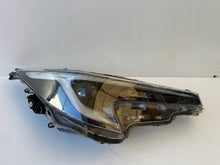 Laden Sie das Bild in den Galerie-Viewer, Frontscheinwerfer Toyota Corolla 81110-02X10 LED Rechts Scheinwerfer Headlight SCH1803170261sh
