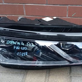 Frontscheinwerfer Skoda Octavia IV 5E4941018A LED Rechts Scheinwerfer Headlight SCH6433561083mi