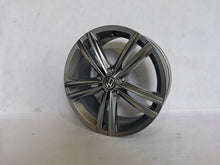 Load image into Gallery viewer, 1x Alufelge 18 Zoll 7.5" 5x112 51ET 5G0601025DC VW Golf Vii Rim Wheel FEL2024631229fm