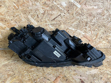 Laden Sie das Bild in den Galerie-Viewer, Frontscheinwerfer Kia Sorento IV 92101-P2120 P2921-61130 Full LED Links SCH8882743170zx
