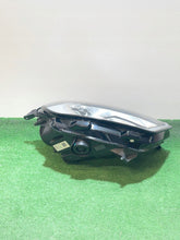 Load image into Gallery viewer, Frontscheinwerfer Ford Ecosport GN1513W030 Rechts Scheinwerfer Headlight SCH2329367589bx