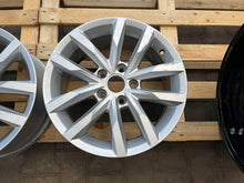 Laden Sie das Bild in den Galerie-Viewer, 1x Alufelge 16 Zoll 5x112 3G0601025BM VW Passat B8 Rim Wheel FEL6293905824go