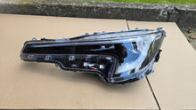 Load image into Gallery viewer, Frontscheinwerfer Toyota Corolla 81150-02X10 Full LED Links Headlight SCH5294939053wb