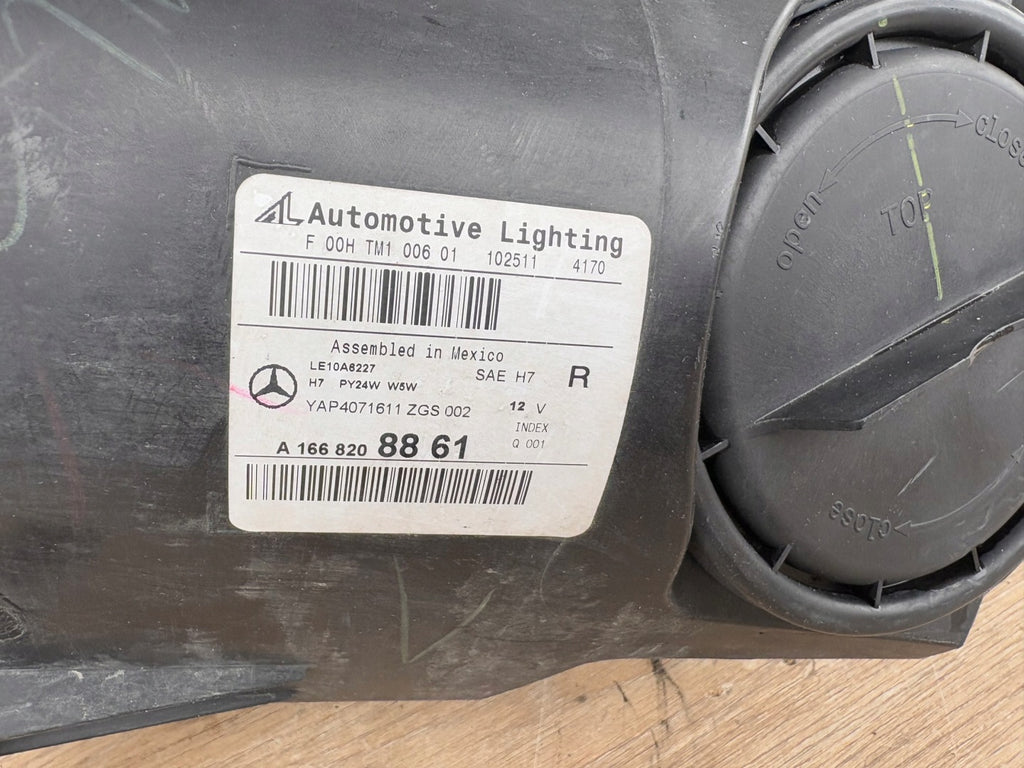 Frontscheinwerfer Mercedes-Benz W166 1668208861 Rechts Scheinwerfer Headlight SCH9637593992gb