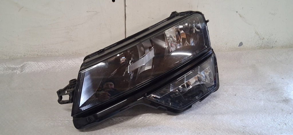 Frontscheinwerfer Skoda Karoq 57B941015A Links Scheinwerfer Headlight SCH9599848144gy