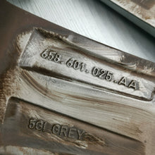 Load image into Gallery viewer, 1x Alufelge 17 Zoll 6.5" 5x100 40ET Graphit 658601025 Skoda Scala Kamiq FEL3662959514uk
